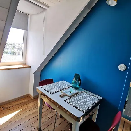Le Bain De Mer, Insolite, Deco Annees 50 Apartment *